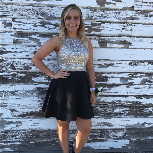 Prom Dress - Picture 6 of 7